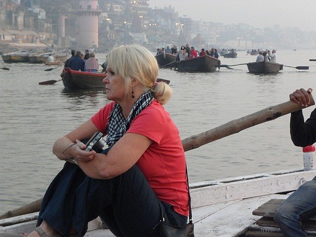 The Pilgrimage Along the Ganges